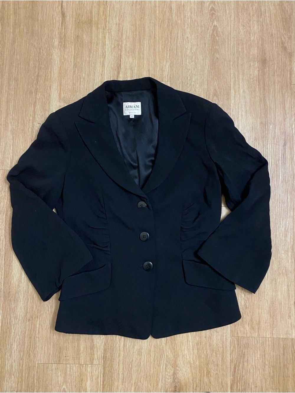Armani Collezioni Black Women's Tailored Three-Button Blazer
